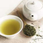 Want To Warm Up In A Healthy Way? Try These 9 Green Teas